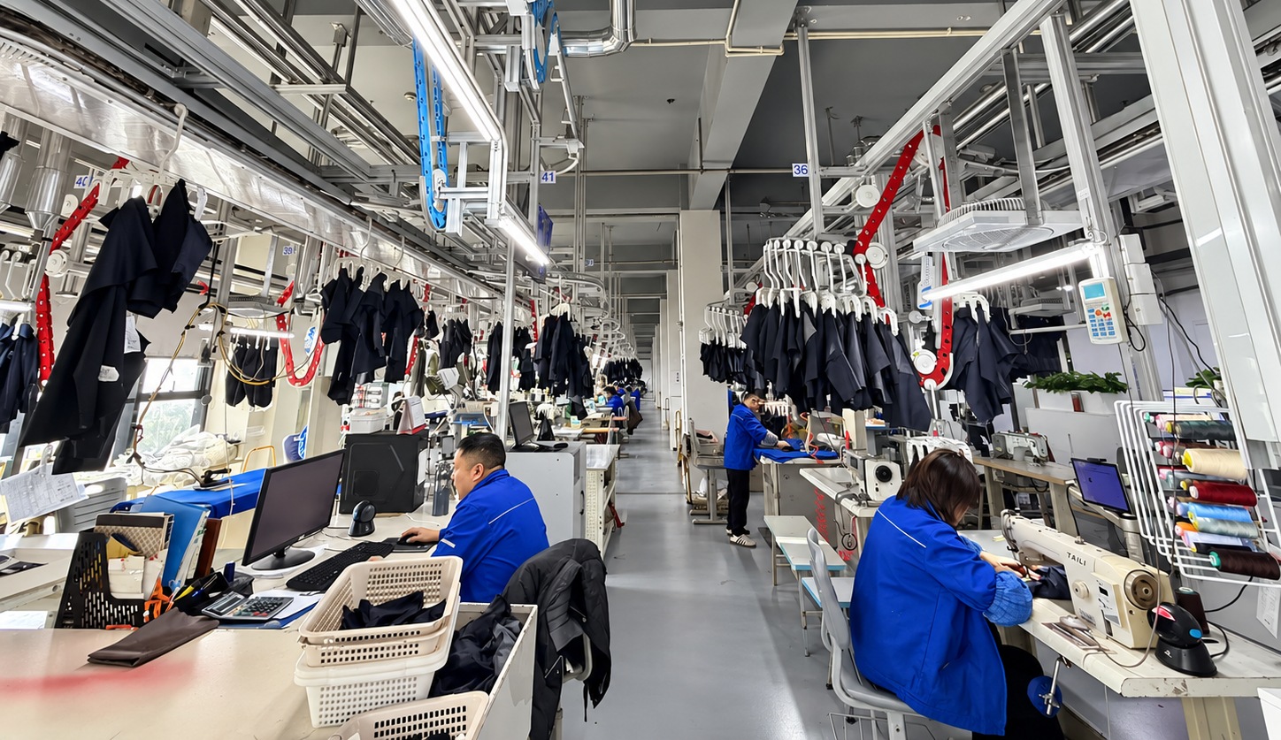 Launch at 100 Pieces per Style, Then Grow with Demand
