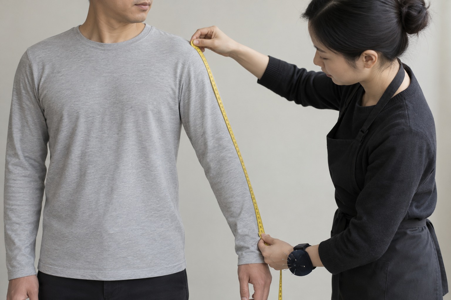 Sleeve Length measurement demonstration with a tailor tape